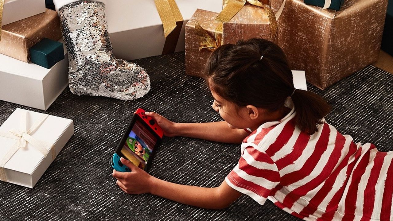 Nintendo Switch Console Neon - Wholesales Supply