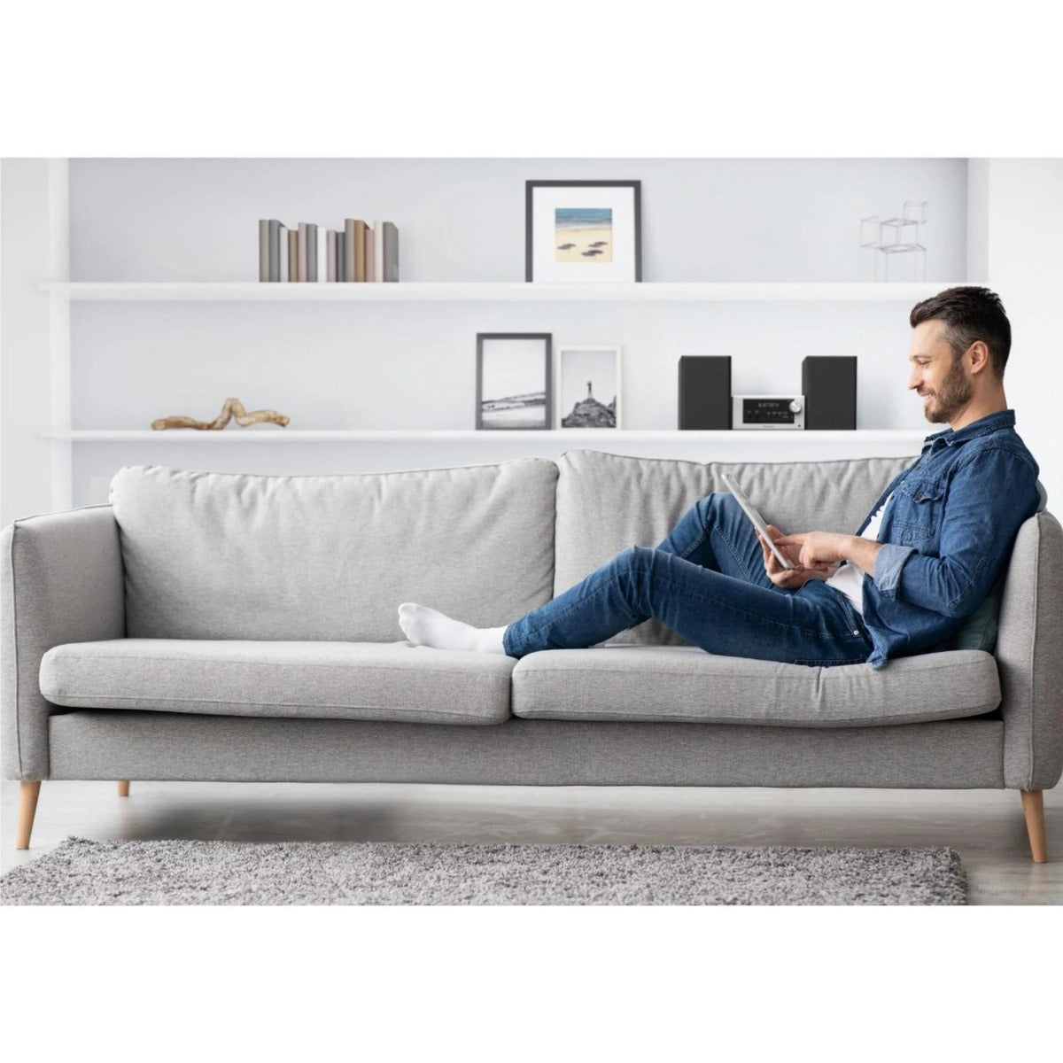 Panasonic - 80W CD Micro System w Radio, CD & Bluetooth - Silver - Wholesales Supply