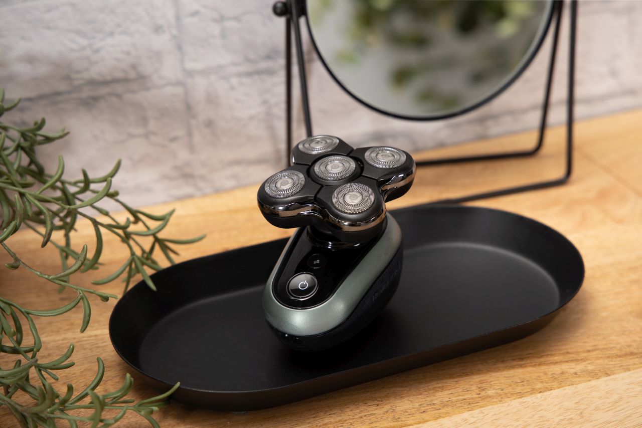 Remington - RX7 Ultimate Headshaver - Wholesales Supply