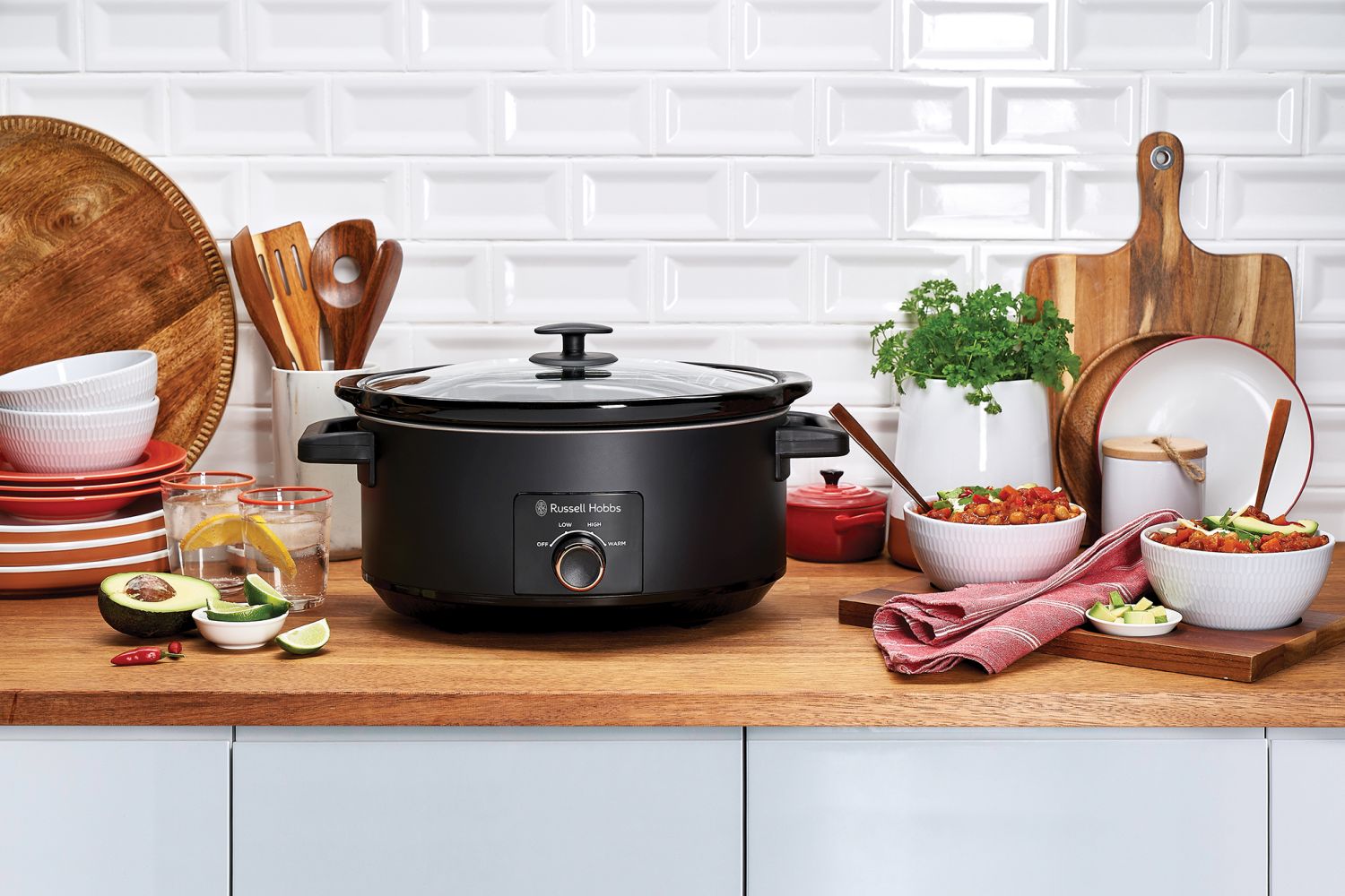 Russell Hobbs - 7L Slow Cooker - Matte Black - Wholesales Supply