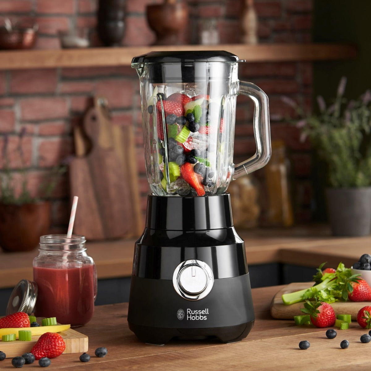 Russell Hobbs - Desire Blender - Matte Black - Wholesales Supply