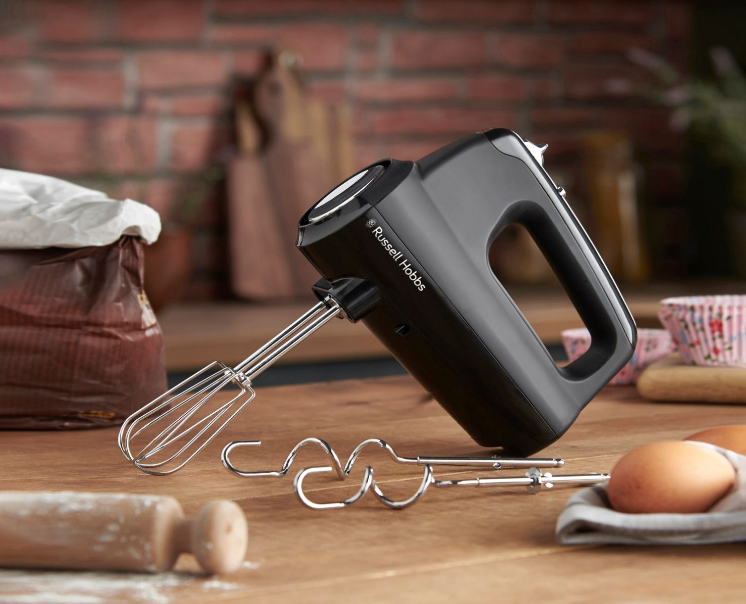 Russell Hobbs - Desire Hand Mixer - Matte Black - Wholesales Supply
