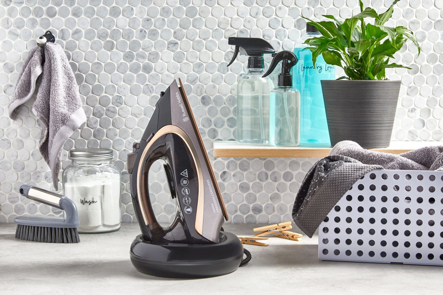 Russell Hobbs - Freedom Cordless Iron - Wholesales Supply