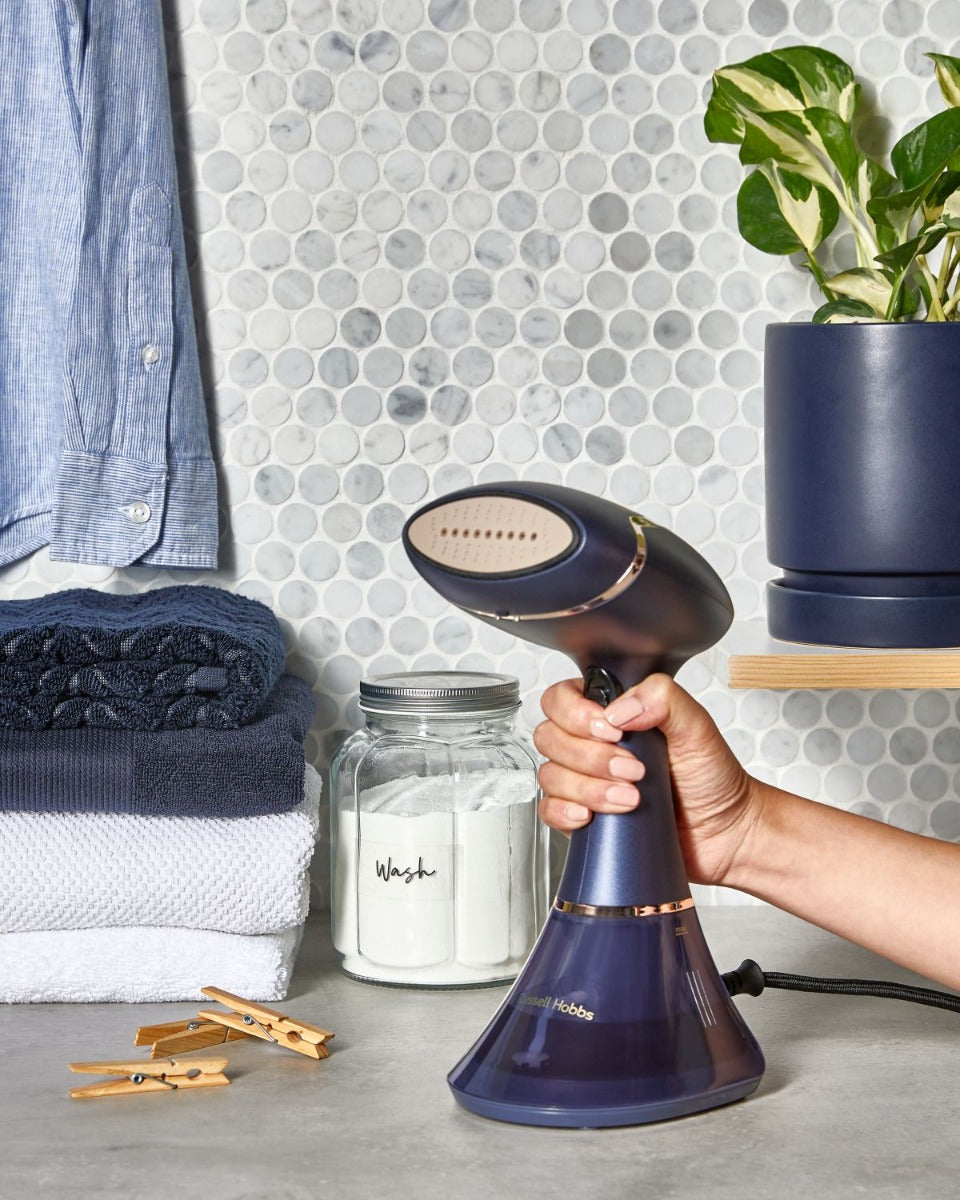 Russell Hobbs - Handheld Supreme Steamer - Wholesales Supply