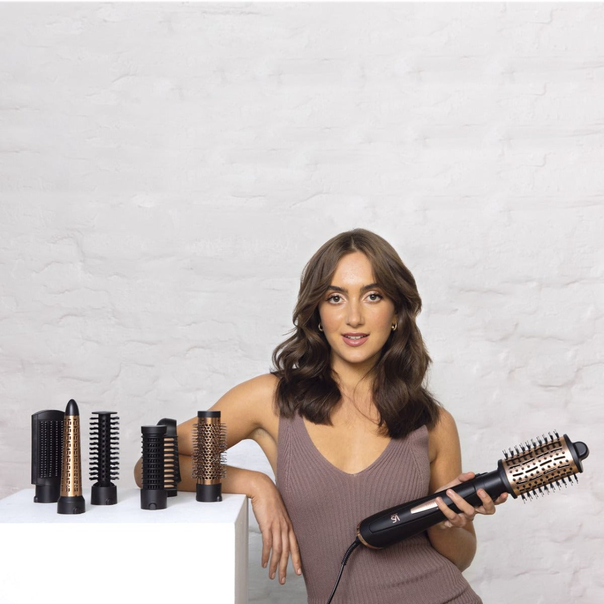 Vidal Sassoon - Air Style Brilliance Styler - Wholesales Supply