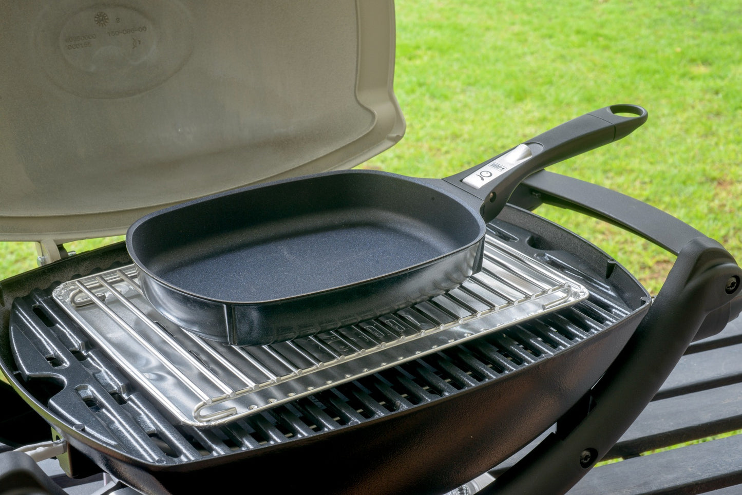 Weber - Small Q Ware Frying Pan - Black - Wholesales Supply