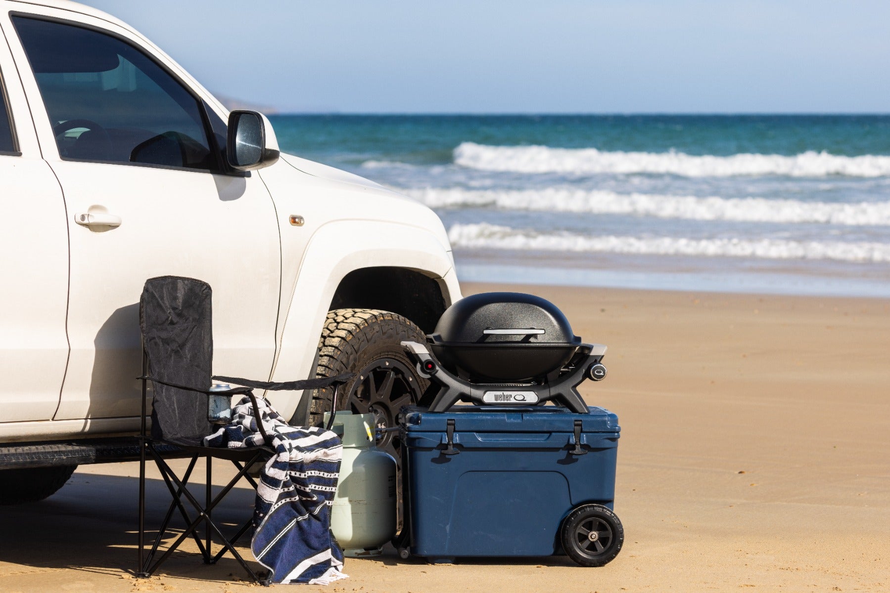 Weber - Baby Q1000N LP BBQ - Midnight Black - Wholesales Supply