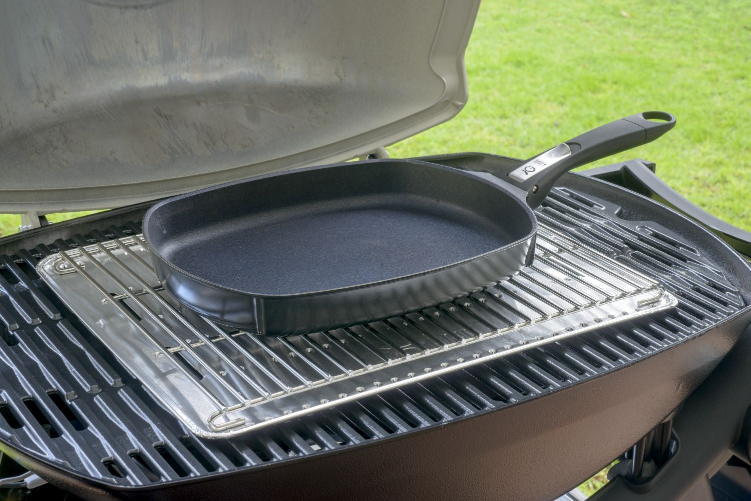 Weber - Q Ware Frying Pan (Large) - Wholesales Supply