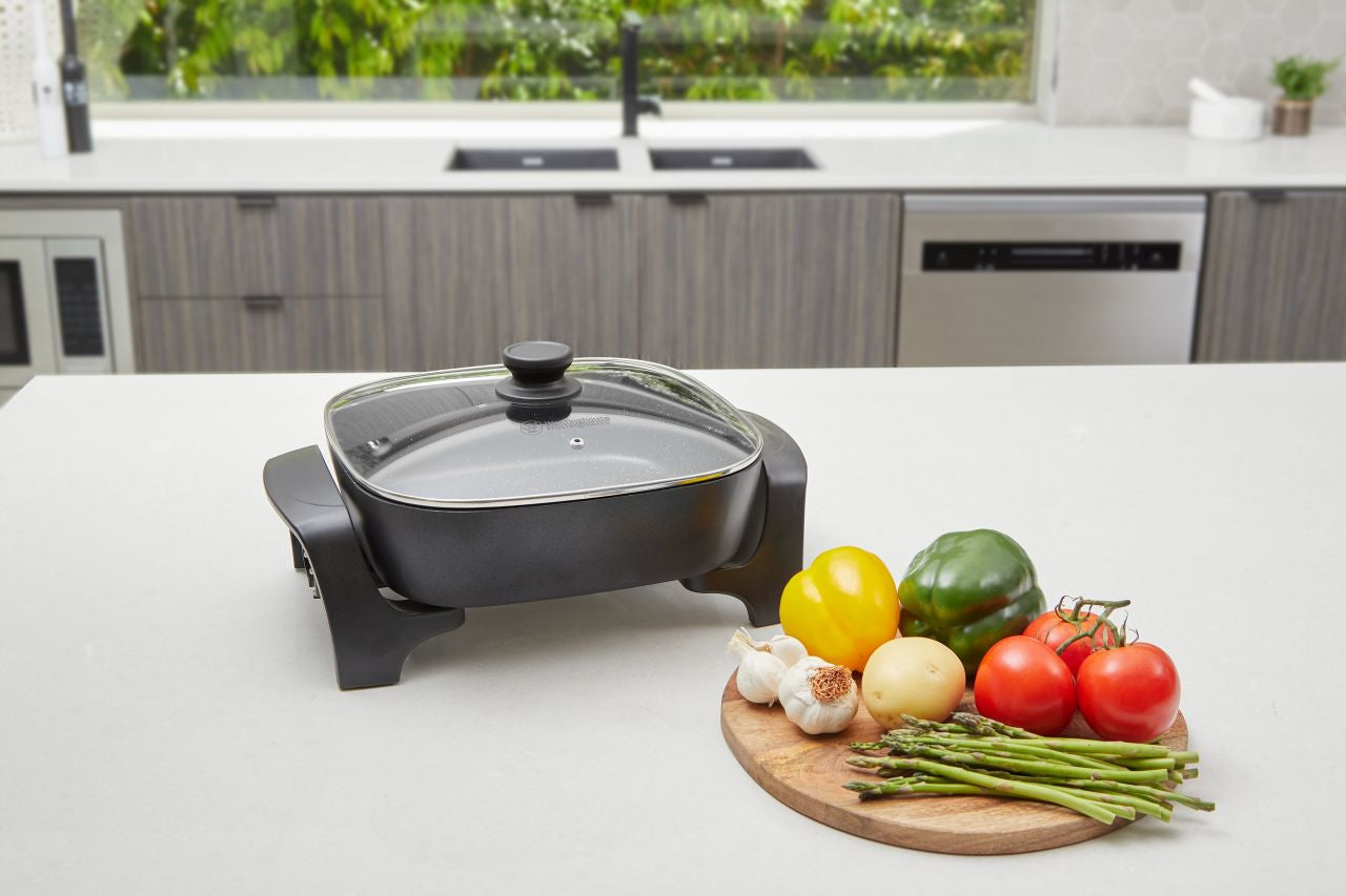 Westinghouse - 12" Square Electric Frypan, Black - Wholesales Supply