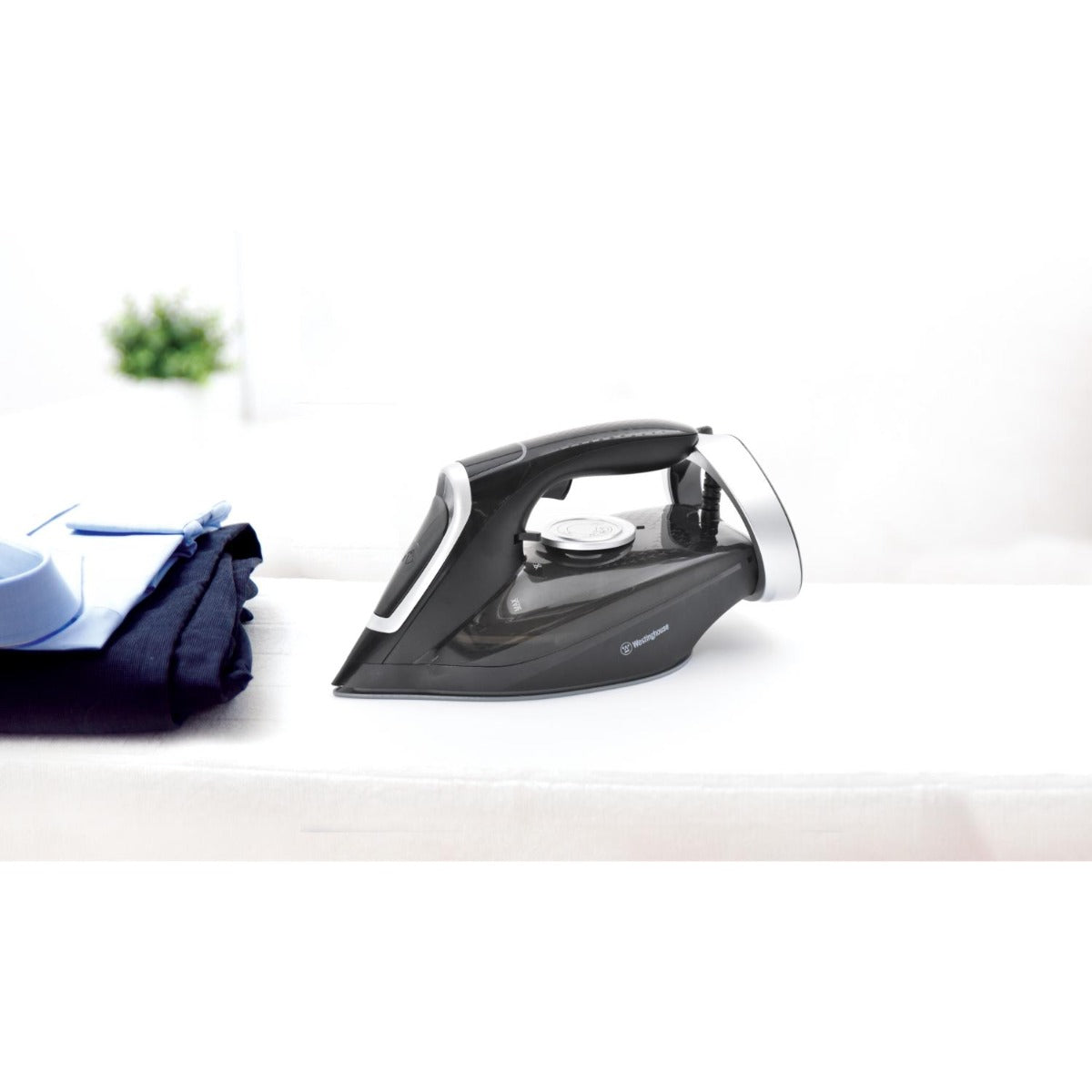 Westinghouse - 2200W Steam Iron - Black/Silver - Wholesales Supply