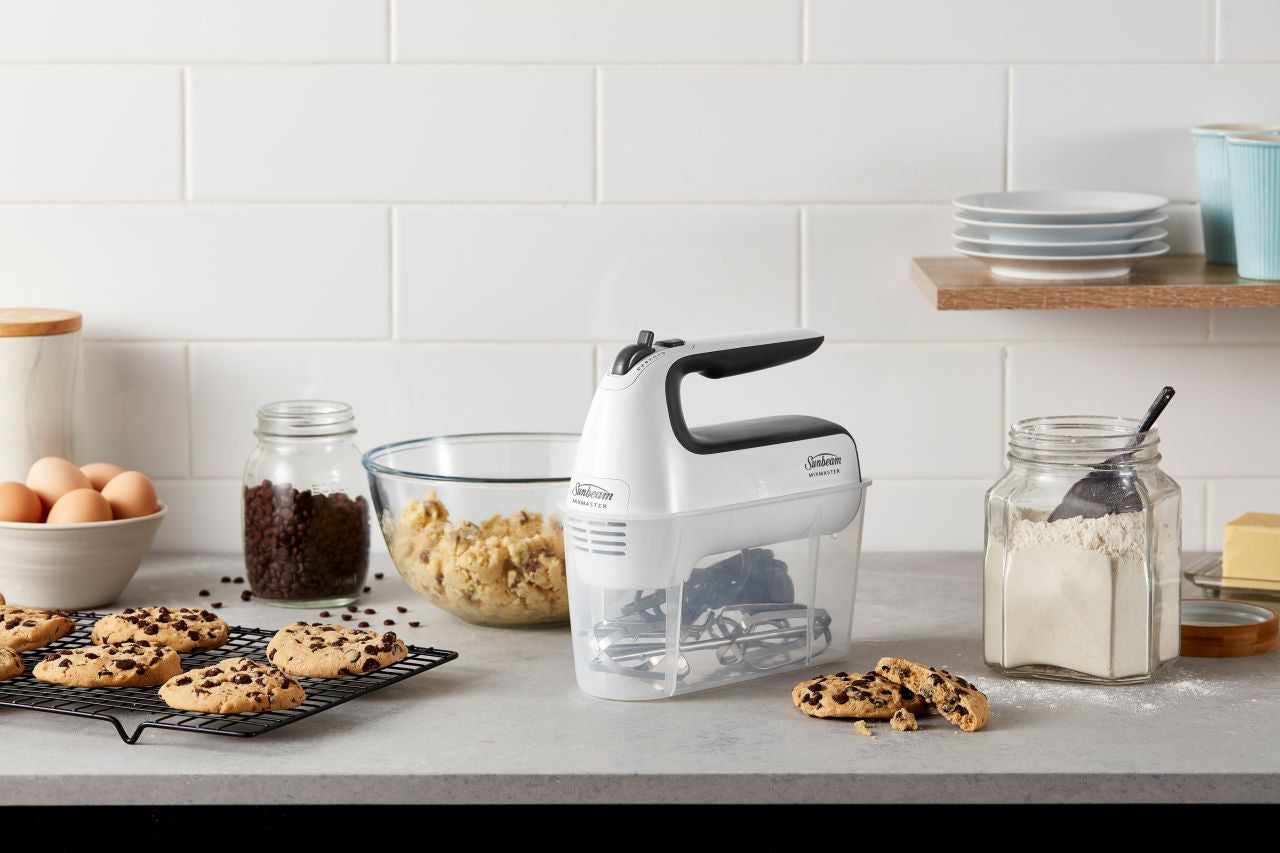 Sunbeam - MixMaster Hand Mixer