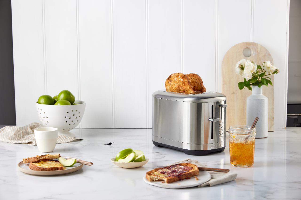 KitchenAid - 2 Slice Toaster - Stainless Steel