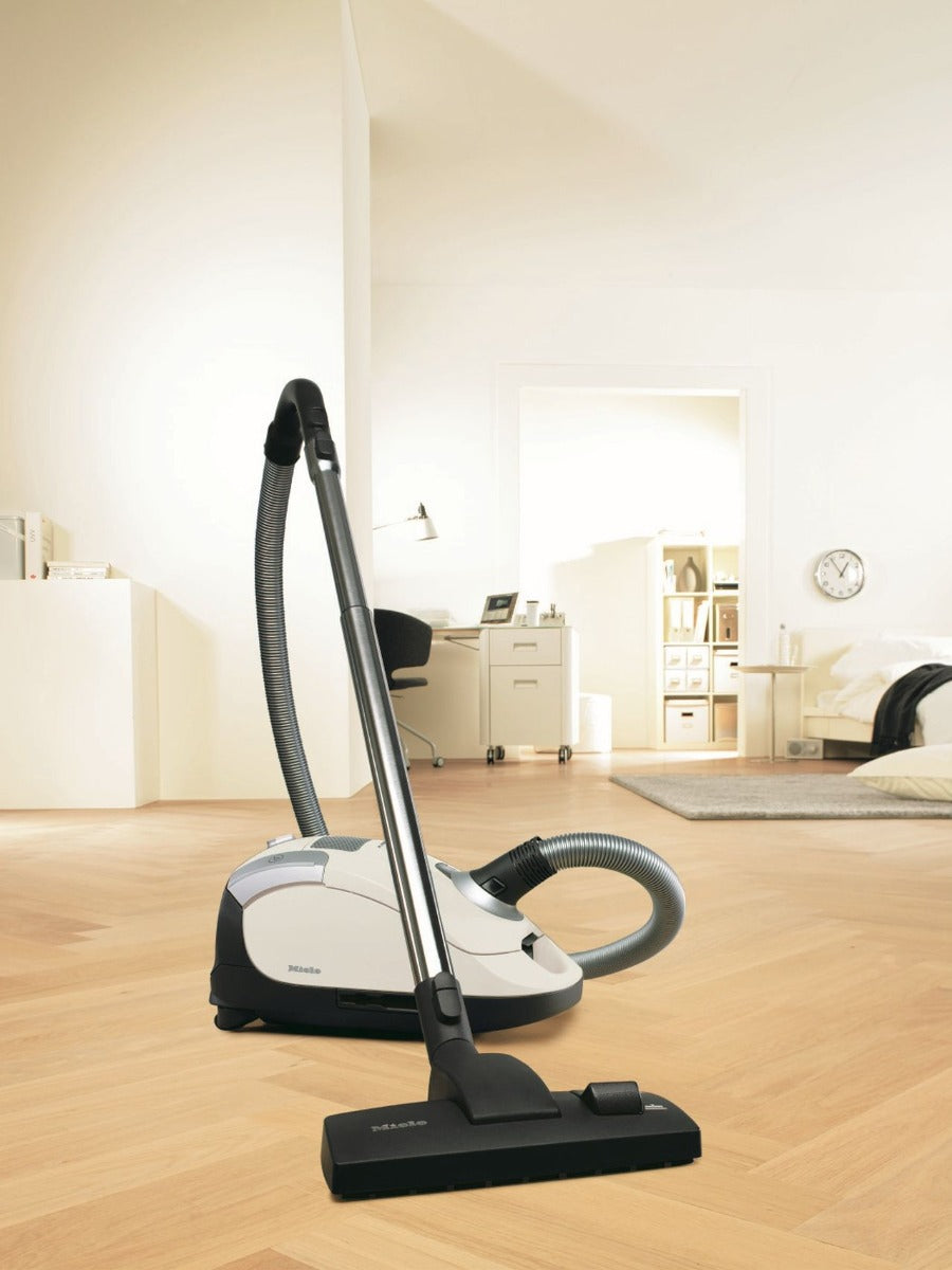 Miele - Compact C1 Young Style Eco Bagged Vac - 12396540