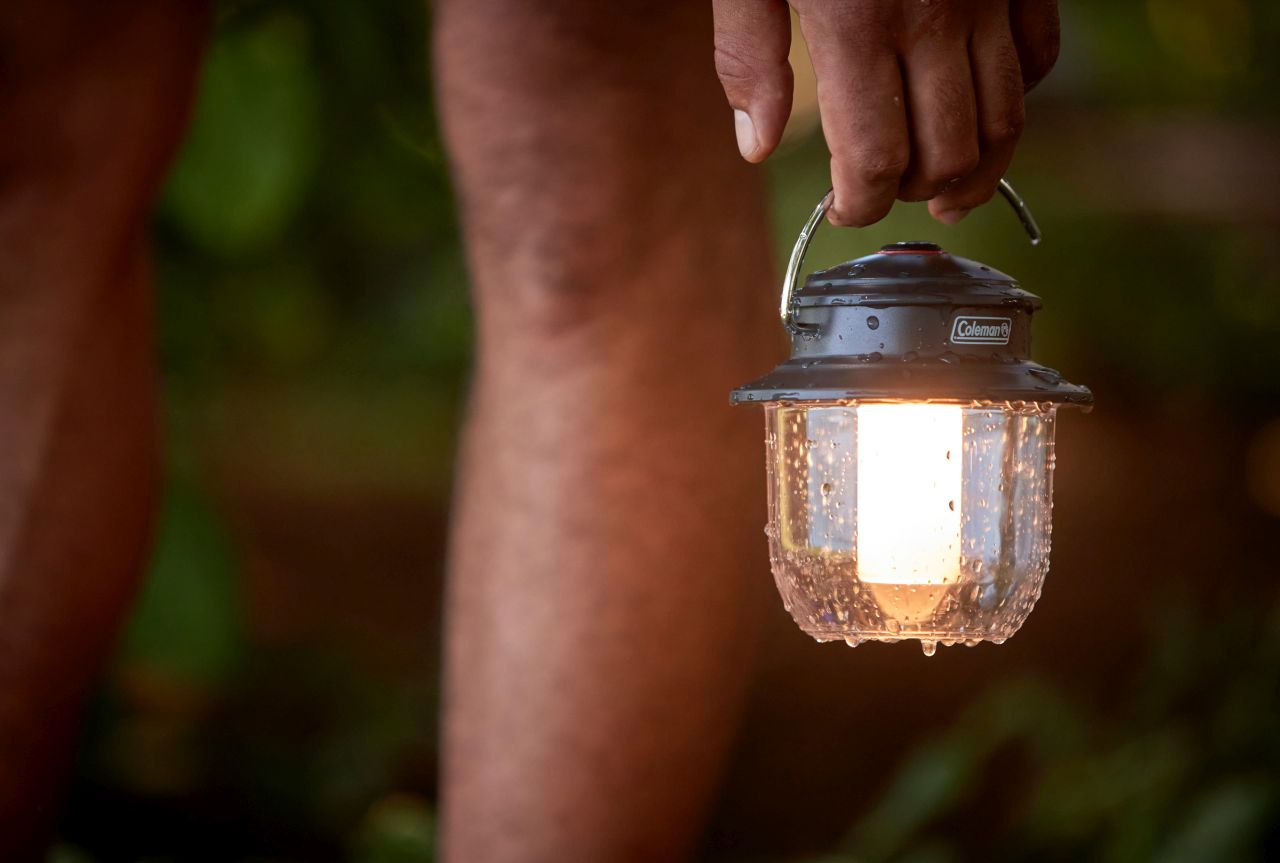 Coleman - Classic Rechargeable 400 Lumens LED Lantern