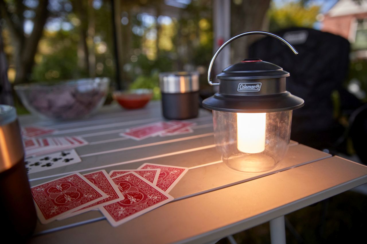 Coleman - Classic Rechargeable 400 Lumens LED Lantern