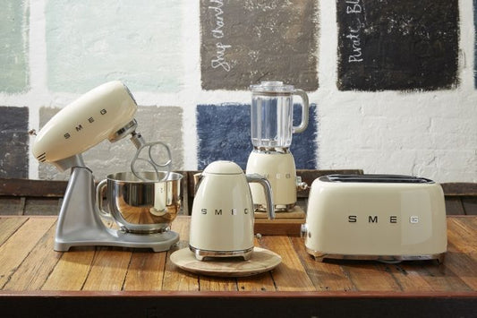 Smeg - 50's Style 4 Slice Toaster - Cream