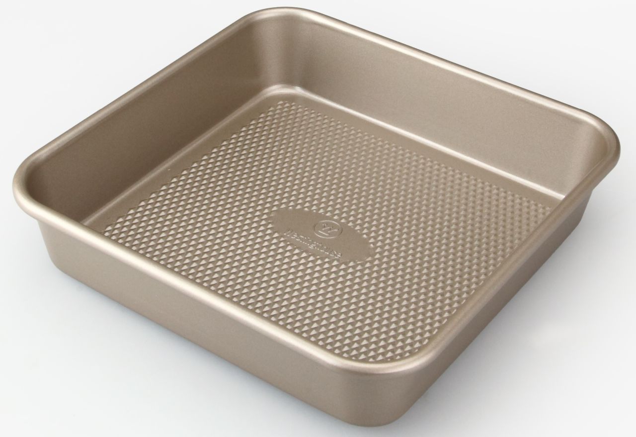 Westinghouse - Baking Set - Gold, 9.5" Sq cake pan, 12 cup muffin pan, 15.5" Rect pan