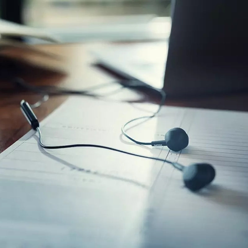 Philips Wired Earbud Bass - Wholesales Supply